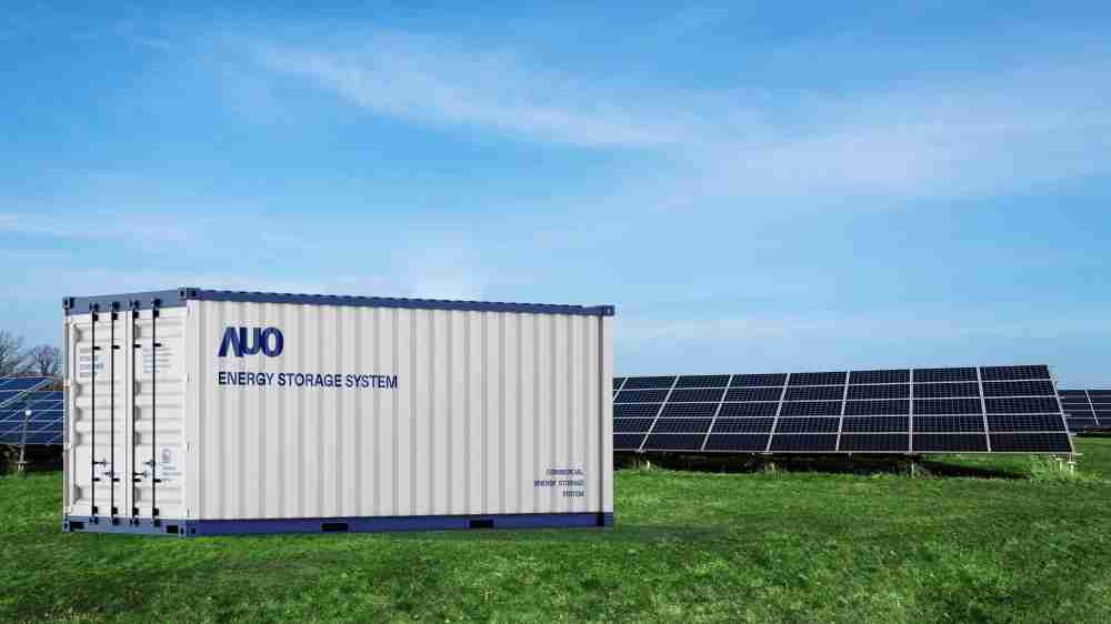 至成国际透过AI数据管理，，，，提供不同类型用户进行储能与能源管理，，，，达到再生能源管控调度成效