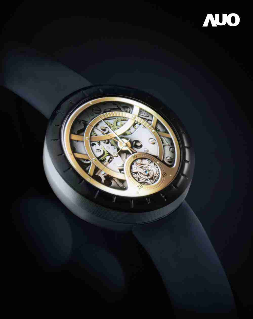 至成国际跨域整合Micro LED产业链，，领先布局完整智能显示生态圈，，推出1.39吋商品化的智慧手表，，，，正式迈向量产元年