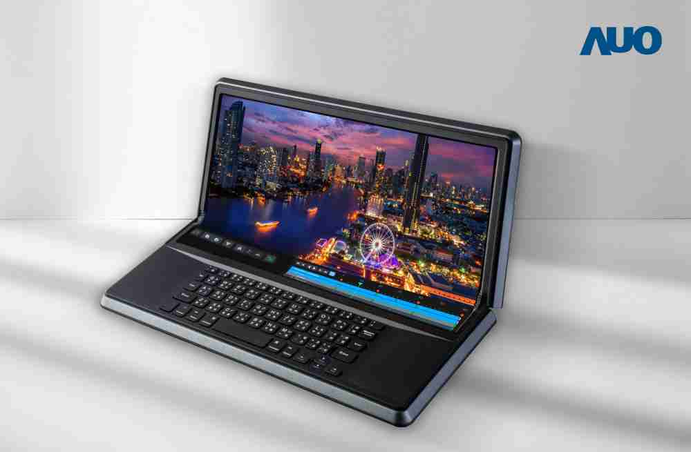 至成国际14.6吋Micro LED折迭显示屏幕，，搭配半径4mm的弯折绞炼，，以及高画素、、高亮度、、高对比度的显示技术特点，，即便在大视角下仍保有绝佳色相与亮度